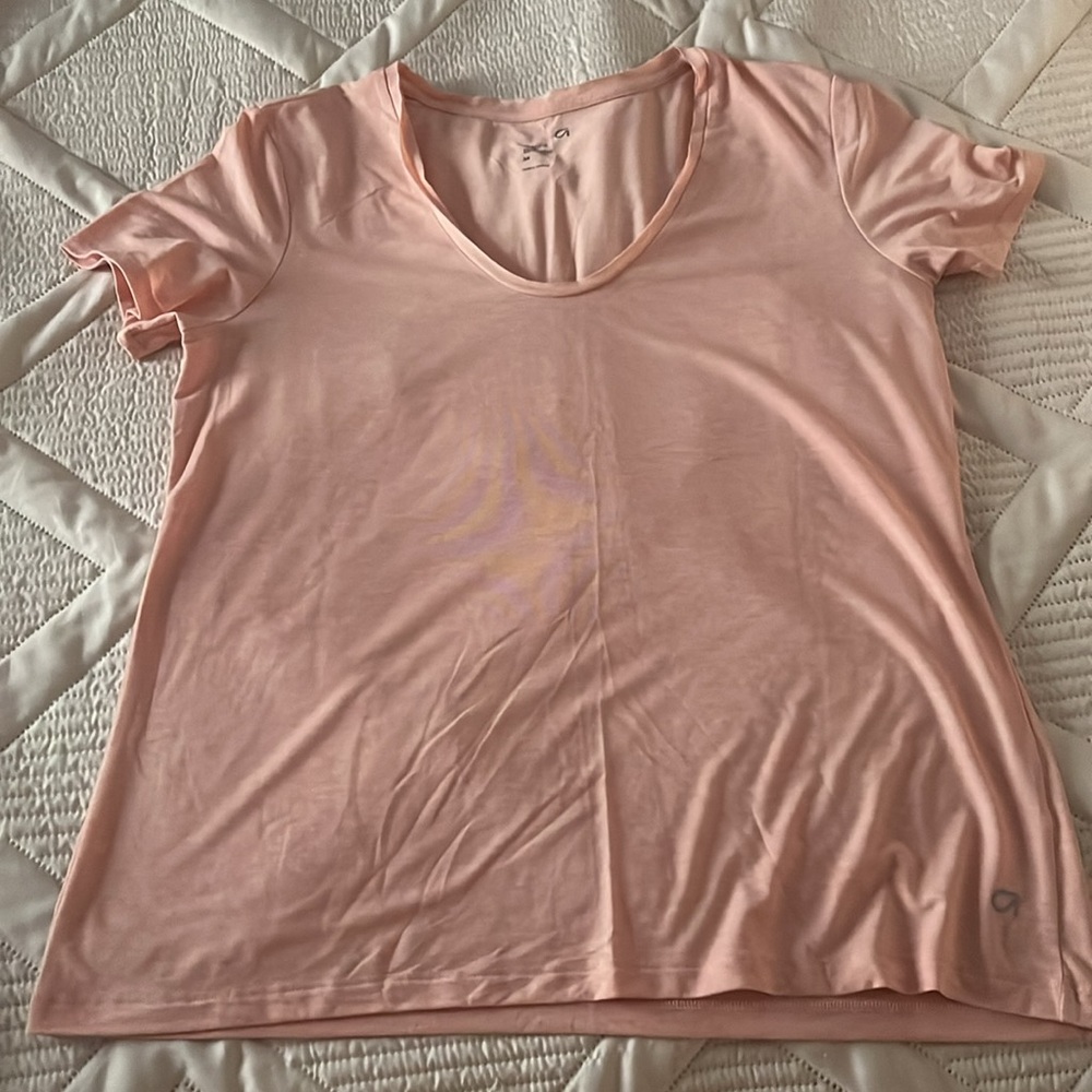 Gap Womens V neck Tee
